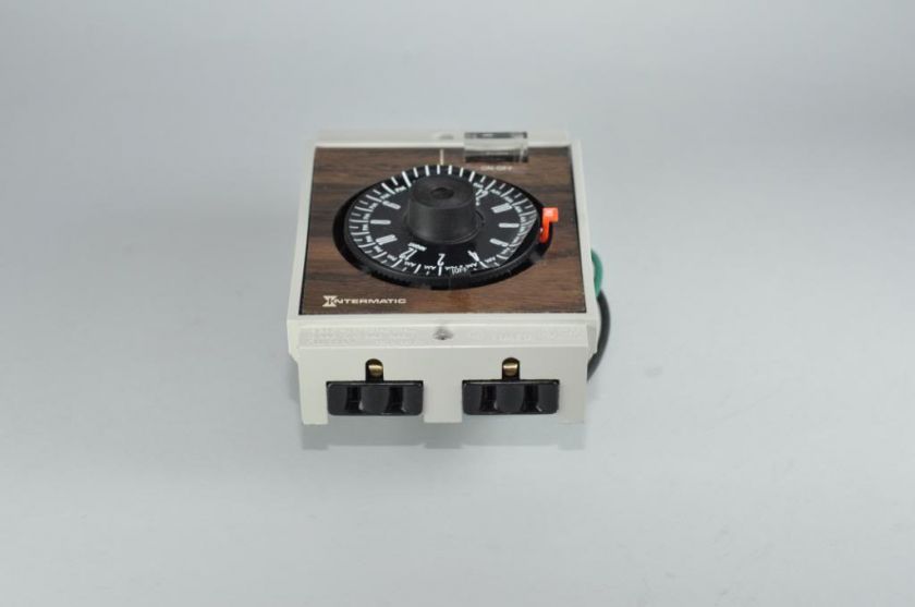 NIB USA MADE INTERMATIC IN WALL TIMER E 1012  