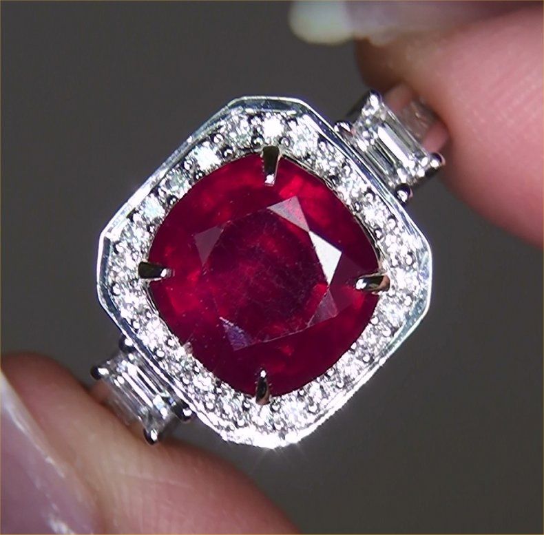 Estate 7.39 ct CERTIFIED Natural Red Ruby & Diamond Vintage Ring 18k 