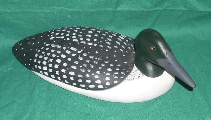 HAND CARVED PAINTED signed LARGE WOOD DUCK DECOY 2000 VIRGINIA ARTIST 